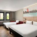 Ibis Heroes Square 3* Budapest