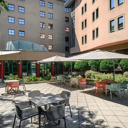 Ibis Heroes Square Budapeste