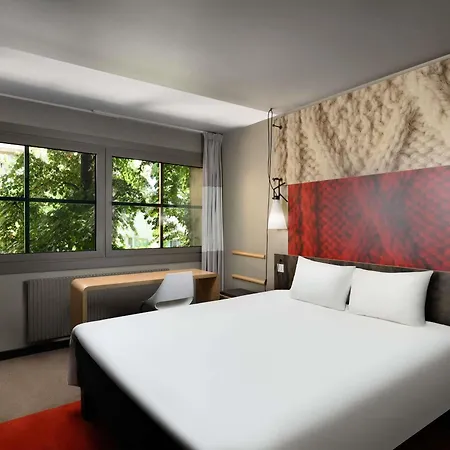Ibis Heroes Square Hotel Budapest
