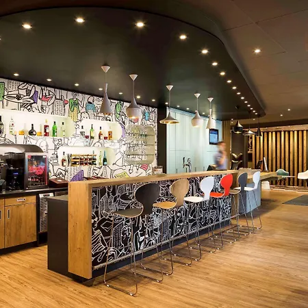 Ibis Styles Budapest Heroes Square 3*