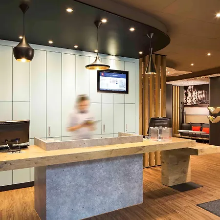 Ibis Heroes Square Szálloda 3*