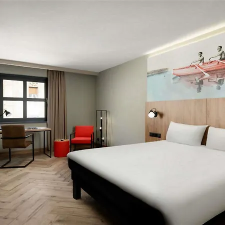 Ibis Heroes Square Hotel Budapest