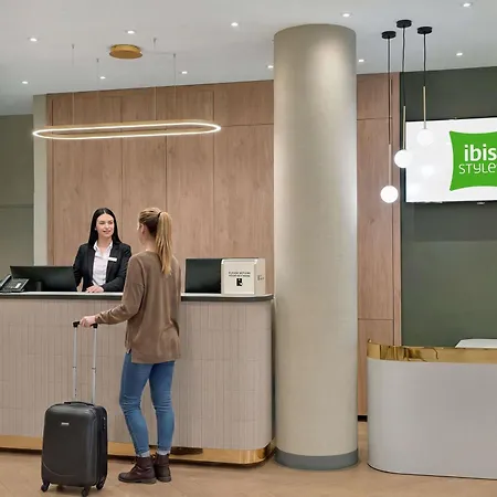 Ibis Styles Heroes Square 3* Будапешт
