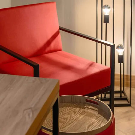 Ibis Styles Heroes Square 酒店 3*