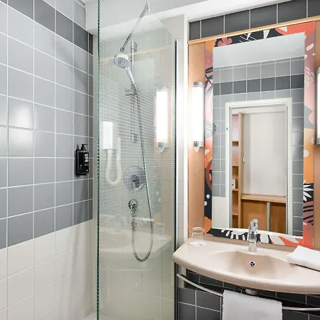酒店 Ibis Styles Heroes Square