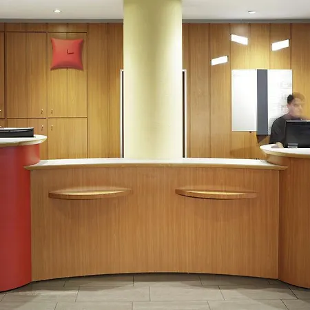 Szálloda Ibis Heroes Square 3*