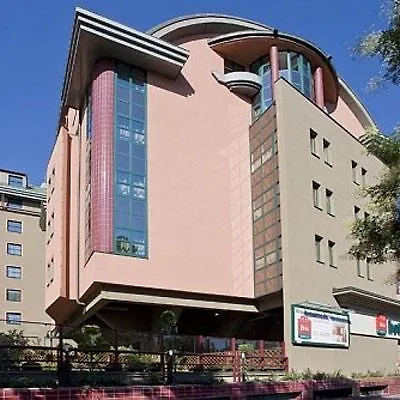 Ibis Heroes Square Budapest