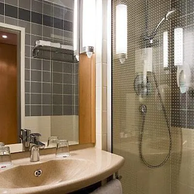 Ibis Heroes Square Szálloda Budapest