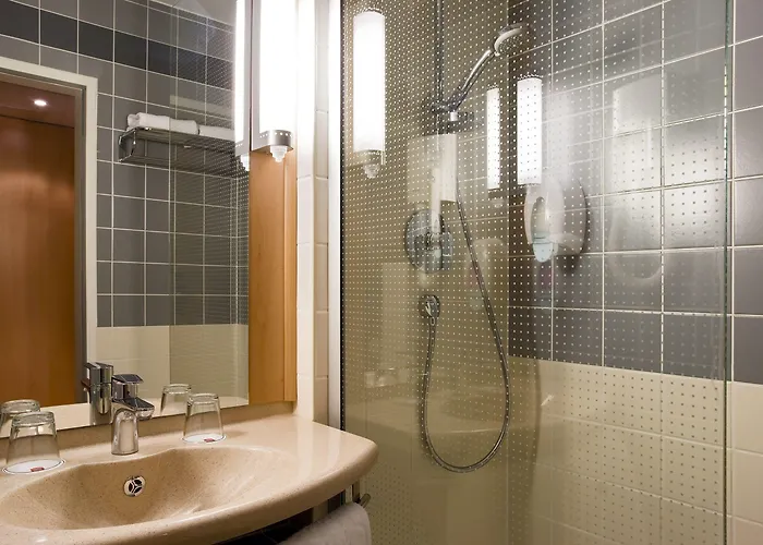 Ibis Heroes Square 3* Budapest