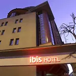 Hotel Ibis Heroes Square
