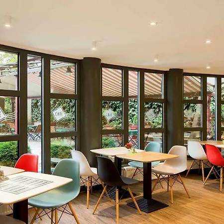 Ibis Heroes Square 3* Budapest